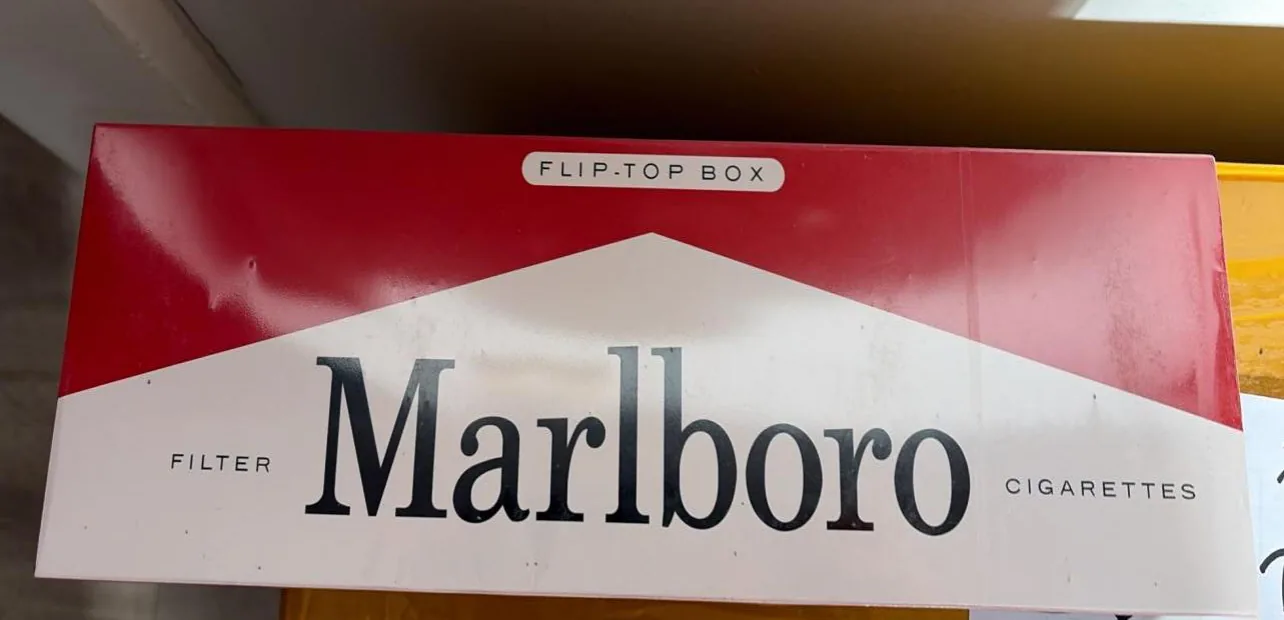 Marlboro Red Flip-top